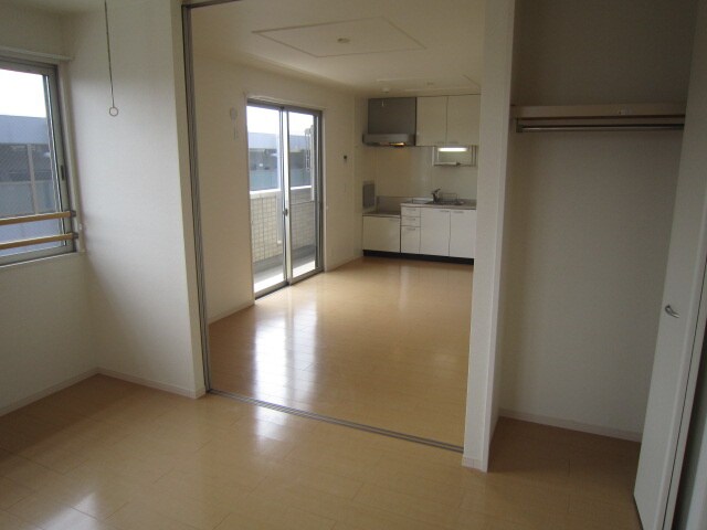 物件内観写真7　(居室)