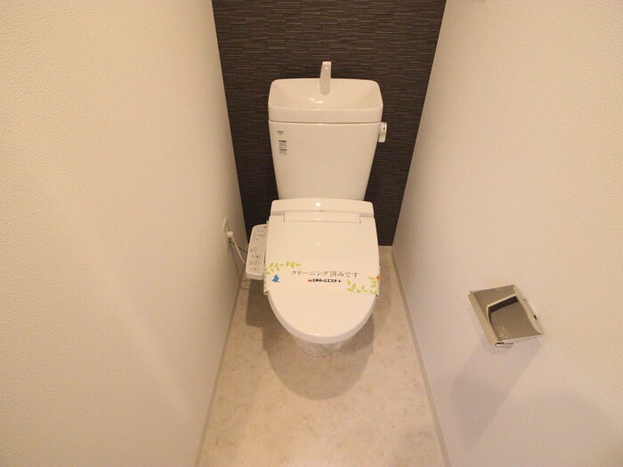 物件内観写真13　(トイレ)