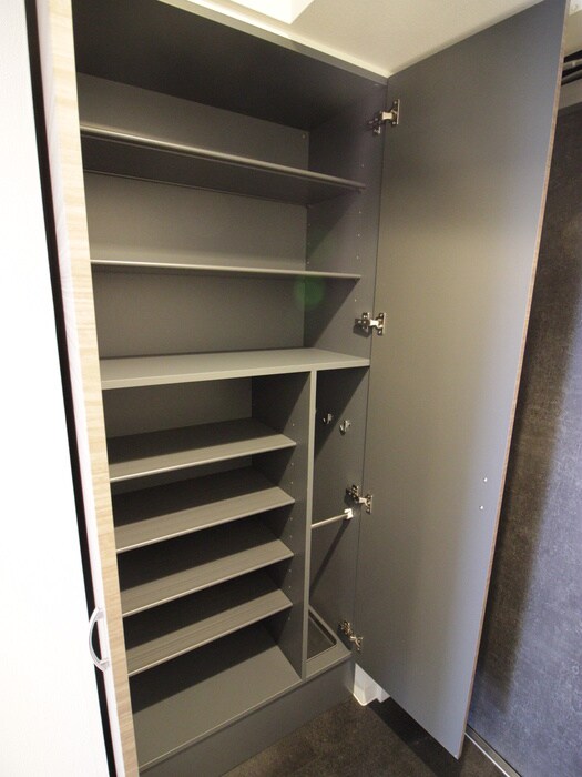 物件内観写真15　(靴箱)