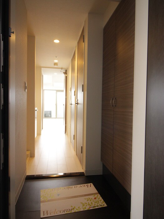 物件内観写真22　(玄関)