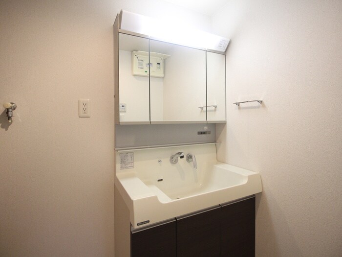 物件内観写真17　(洗面)