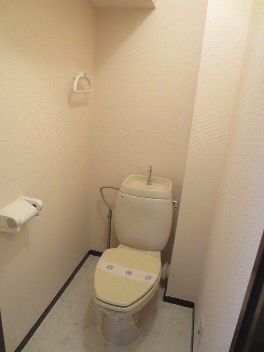 物件内観写真14　(トイレ)