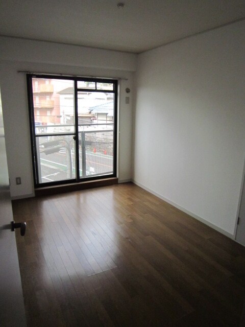 物件内観写真12　(居室)