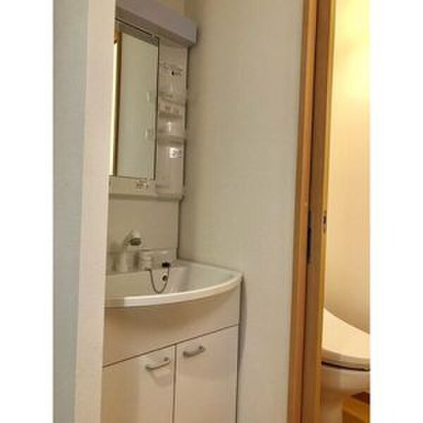 物件内観写真11　(洗面)