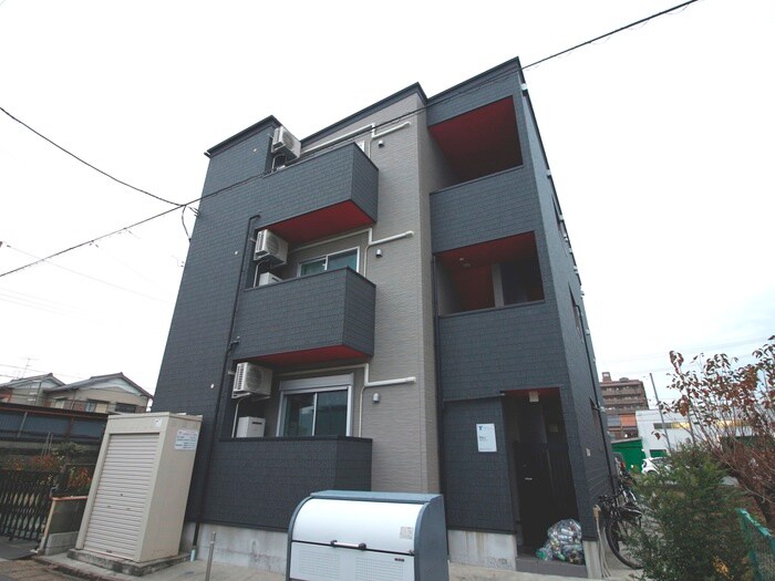 物件外観写真3　(外観写真)