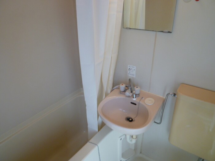 物件内観写真8　(バス／シャワールーム等)