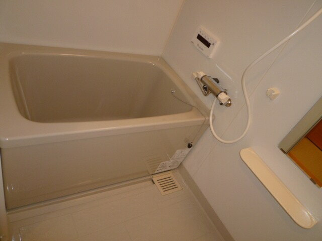 物件内観写真8　(バス／シャワールーム等)