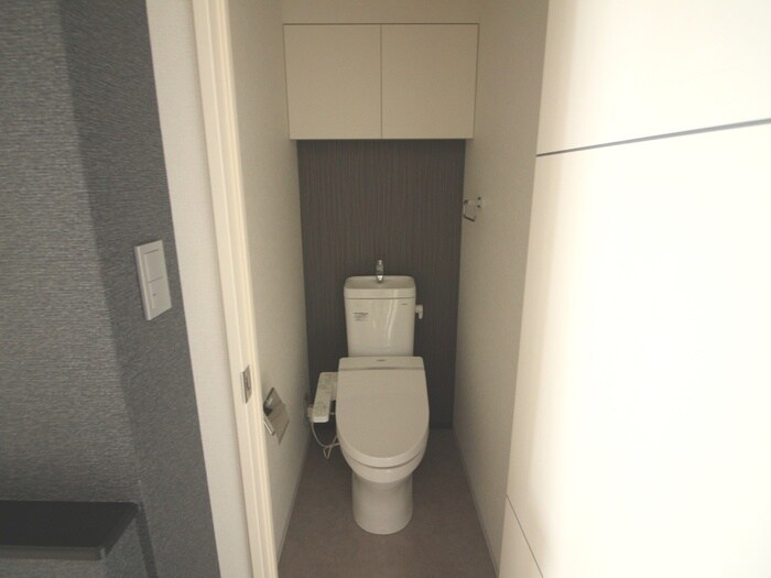 物件内観写真12　(トイレ)