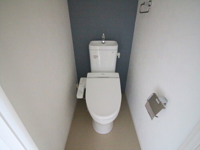 物件内観写真14　(トイレ)