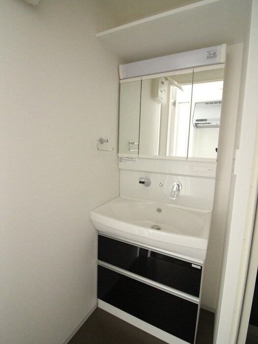 物件内観写真15　(洗面)