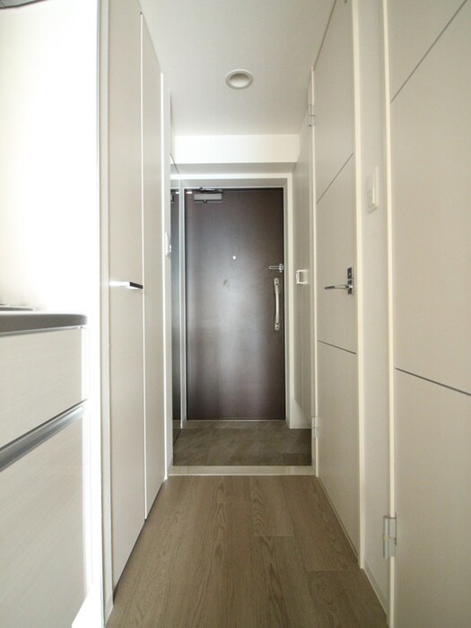 物件内観写真17　(廊下)