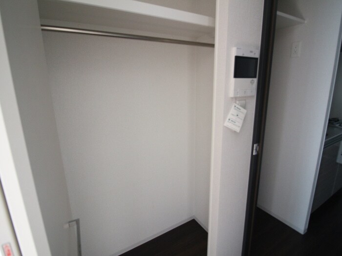 物件内観写真17　(収納)