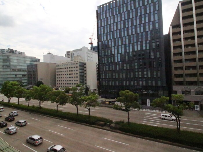 物件内観写真19　(室内からの展望)