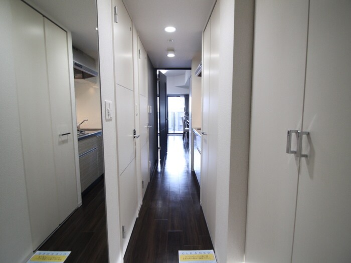 物件内観写真20　(廊下)