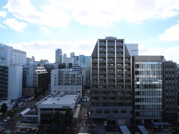 物件内観写真21　(室内からの展望)