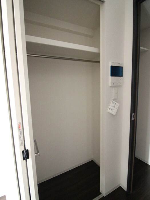 物件内観写真21　(収納)