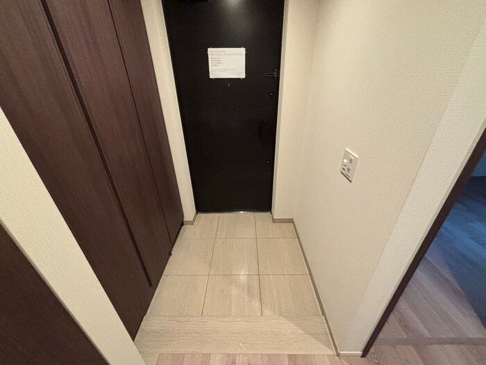 物件内観写真20　(玄関)