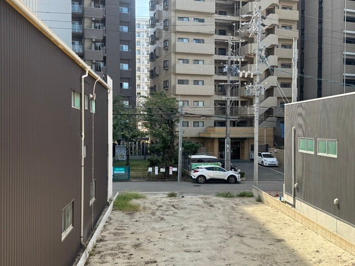 物件内観写真17　(室内からの展望)