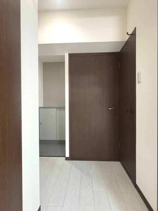 物件内観写真19　(廊下)