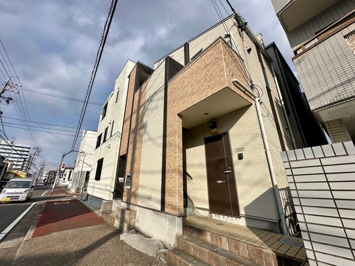 物件外観写真3　(外観写真)