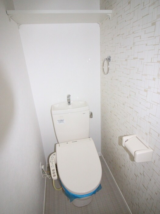 物件内観写真14　(トイレ)