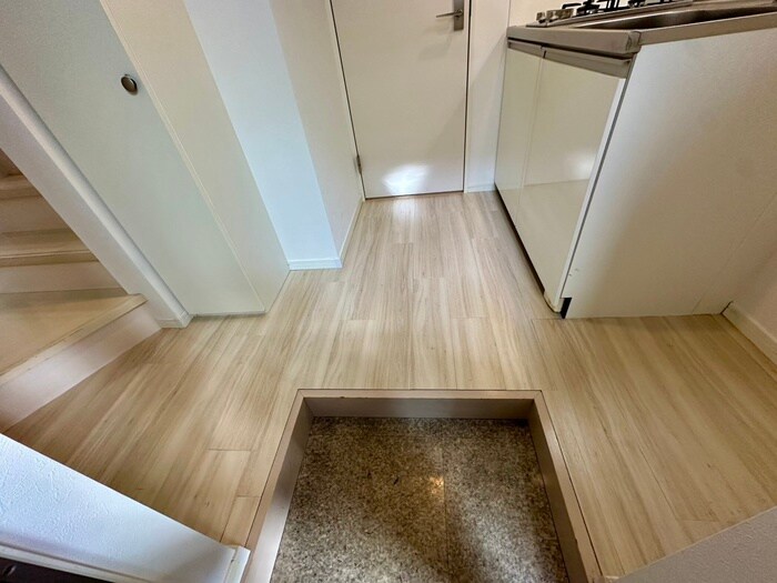 物件内観写真20　(玄関)