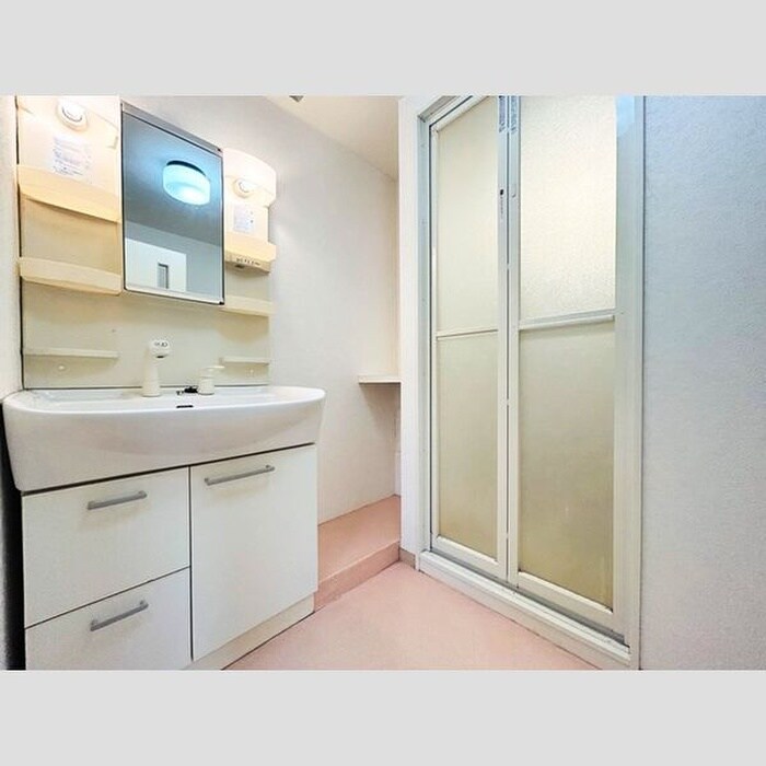 物件内観写真16　(洗面)