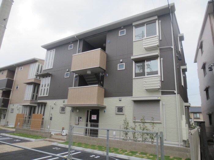 物件外観写真2　(外観写真)