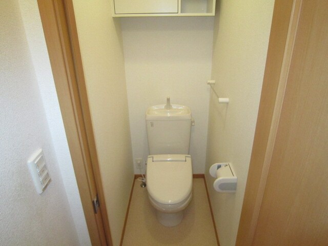 物件内観写真13　(トイレ)