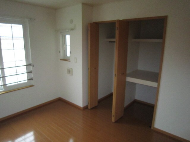 物件内観写真16　(居室)