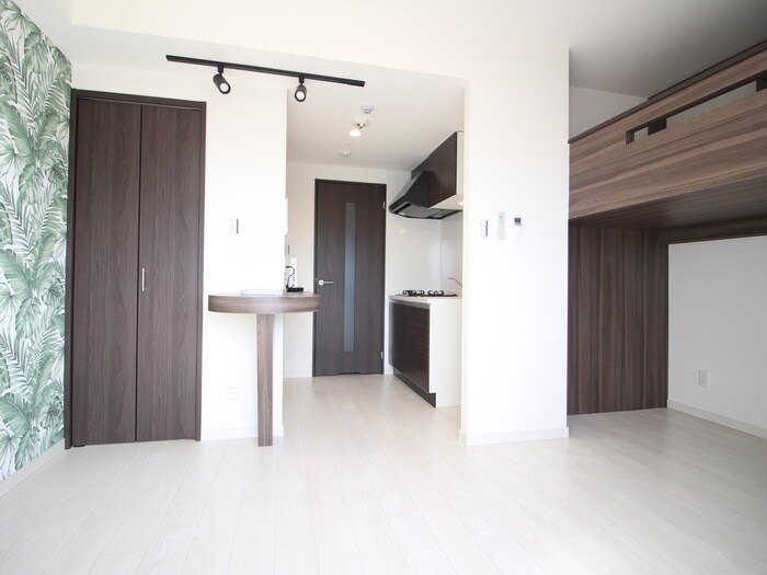 物件内観写真3　(居室)