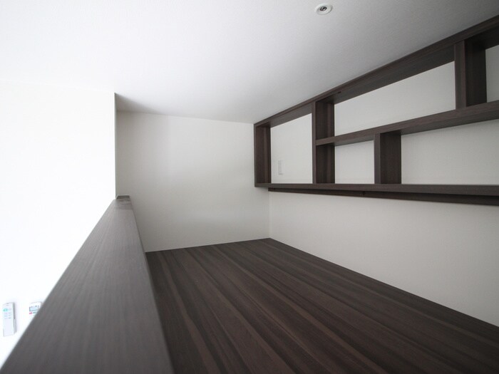 物件内観写真4　(ロフト)