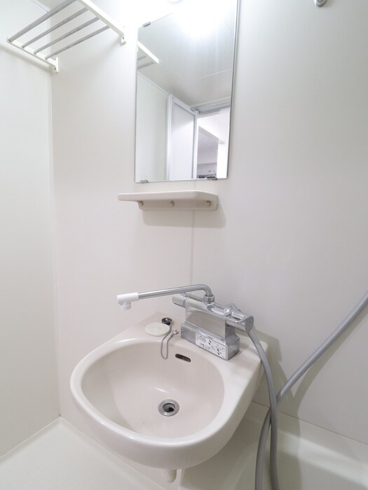 物件内観写真12　(洗面)