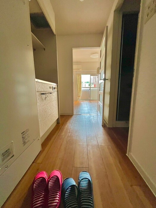 物件内観写真18　(廊下)