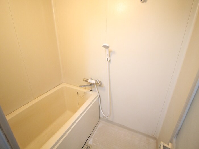 物件内観写真12　(バス／シャワールーム等)