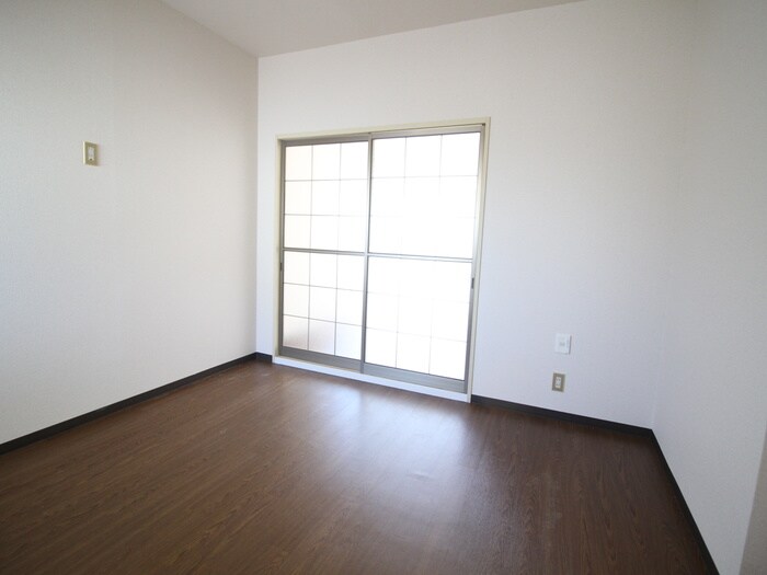 物件内観写真18　(居室)