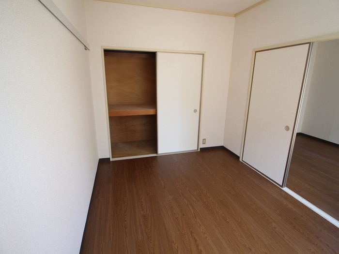 物件内観写真21　(居室)