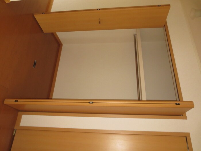 物件内観写真10　(収納)