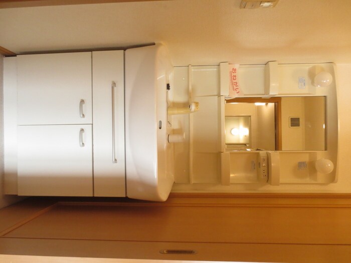 物件内観写真13　(洗濯機置場)