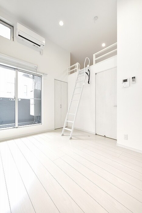 物件内観写真8　(居室)