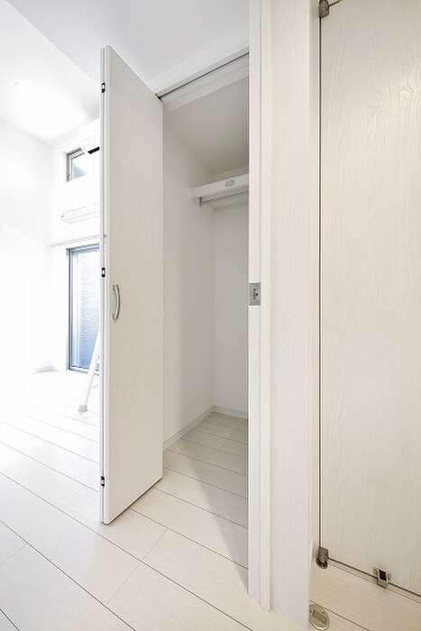 物件内観写真12　(収納)