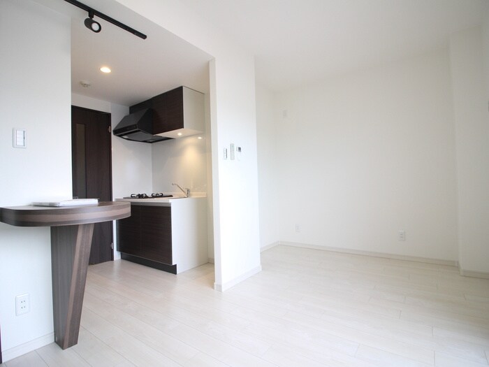 物件内観写真4　(居室)