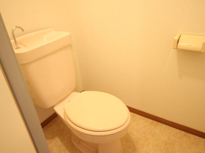 物件内観写真11　(トイレ)