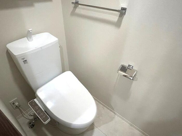 物件内観写真9　(トイレ)