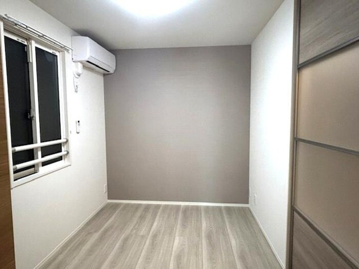 物件内観写真11　(居室)
