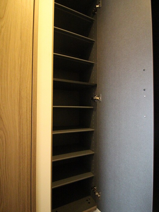 物件内観写真16　(靴箱)