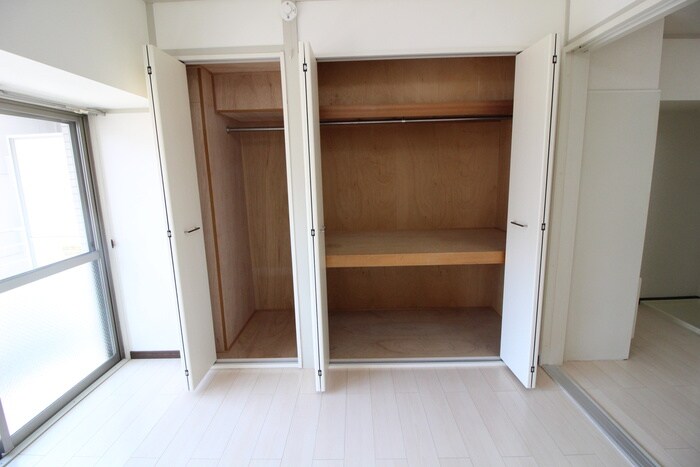 物件内観写真18　(収納)