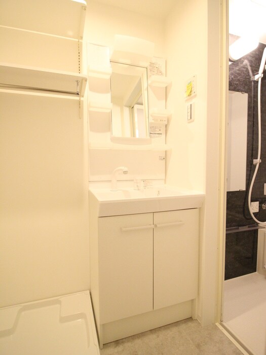 物件内観写真12　(洗面)