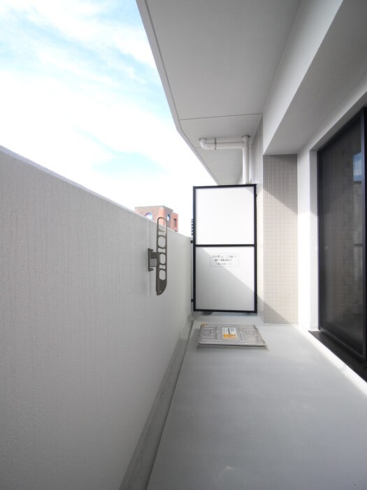 物件内観写真13　(ベランダ・バルコニー)