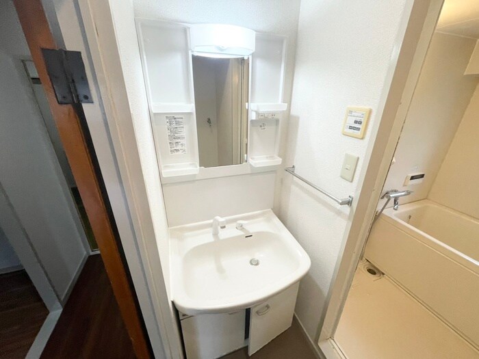 物件内観写真14　(洗面)